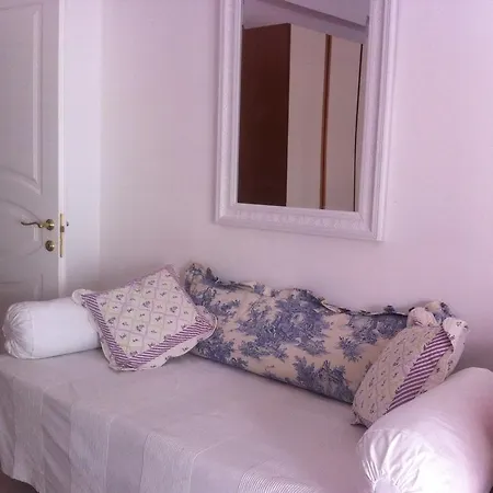 Bed & Breakfast La Perla Bianca *